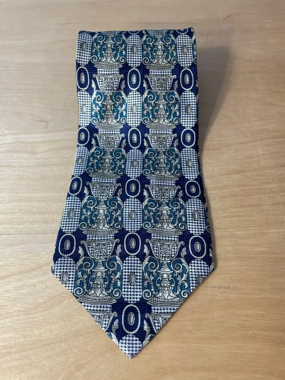 Vintage Oscar De Le Renta Silk Necktie Men's Blue Urn Cocktail Party Preppy